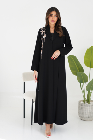 Collared Abaya with Embossed Shoulder Embroidery