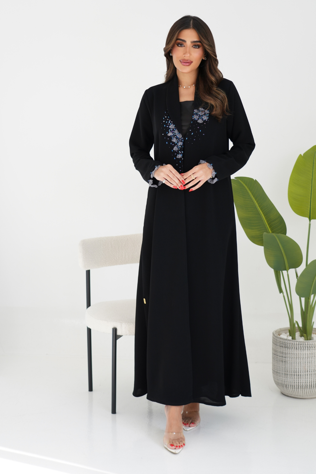 Collared Abaya with Embossed Embroidery