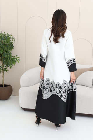 overlapped front embroidered abaya